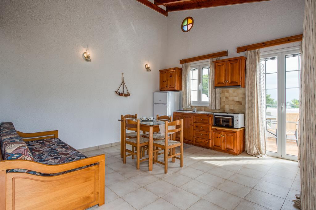 Koroni Village Eksteriør billede