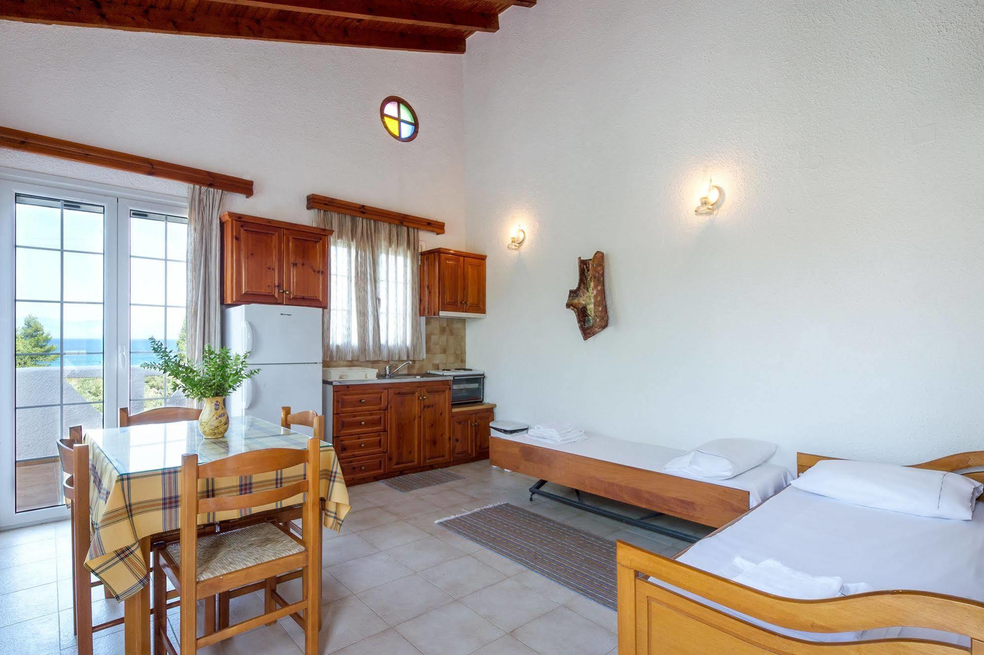 Koroni Village Eksteriør billede